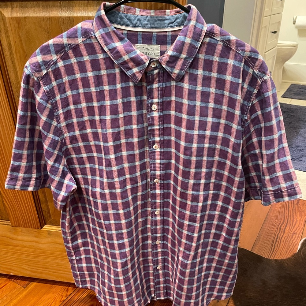 True Grit short sleeve button down